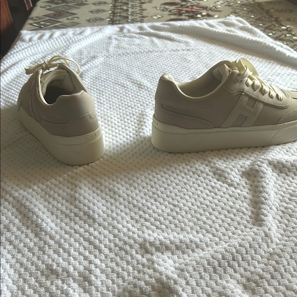 Chic Cream Lace-Up Sneakers - Picture 8 of 8